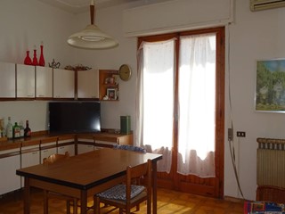 Casa Indipendente in Vendita a Certaldo, 310'000€, 540 m²