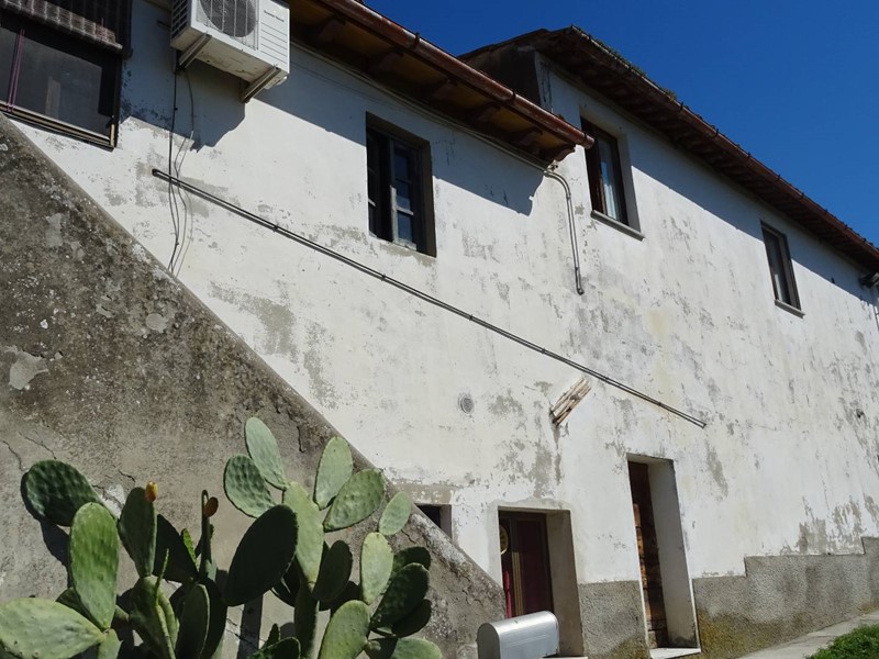 Attività commerciale in Vendita a Montespertoli, 599'000€, 500 m²