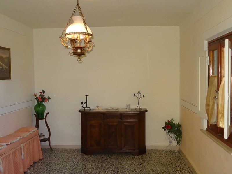 Villetta a schiera in Vendita a Montespertoli, 153'000€, 145 m²