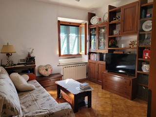 Rustico in Vendita a Montespertoli, 349'000€, 170 m²