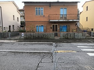 Appartamento in Vendita a Montespertoli, 148'000€, 100 m²