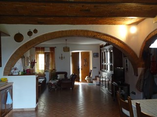 Rustico in Vendita a Montespertoli, 650'000€, 200 m²