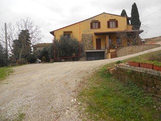 Villetta a schiera in Vendita a Montespertoli, 240'000€, 120 m²