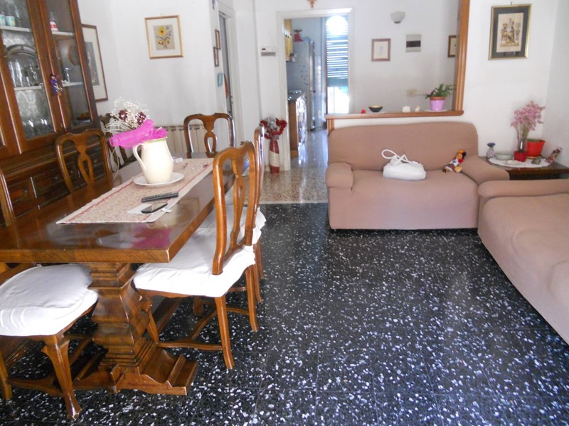 Quadrilocale in Vendita a Montespertoli, 150'000€, 80 m²
