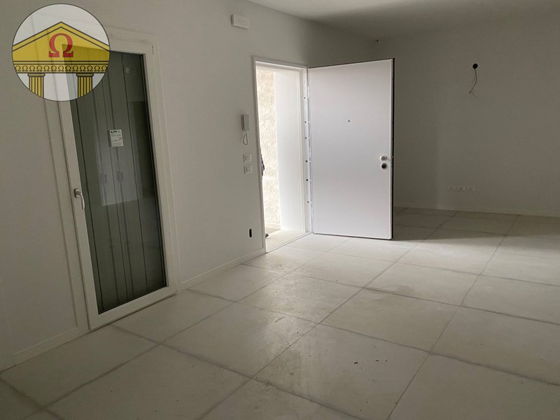 Ufficio in Vendita a Montebelluna, 200'000€, 100 m²
