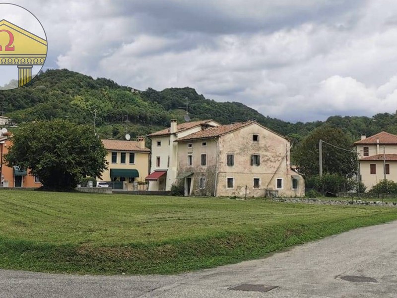 Terreno edificabile in Vendita a Tarzo, 110'000€, 1567 m²