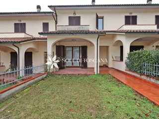 Casa Semi Indipendente in Vendita a Torrita di Siena, 196'000€, 155 m²