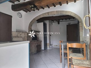 Quadrilocale in Vendita a Montalcino, 65'000€, 72 m²