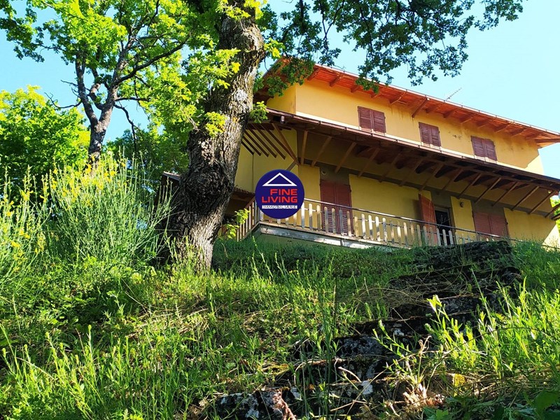 Villa in Vendita a Carpegna, 274'000&euro;, 210 m²