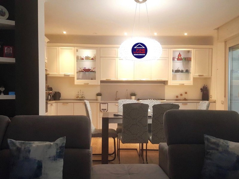 Quadrilocale in Vendita a Pesaro, 167'000€, 102 m²