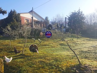 Casa Indipendente in Vendita a Montelabbate, 280'000€, 219 m²