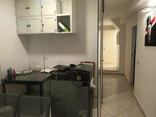 Immobile commerciale in Affitto a Sarno, 600€, 60 m²