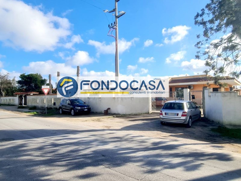 Villa in Vendita a Brindisi, 139'000&euro;, 156 m²