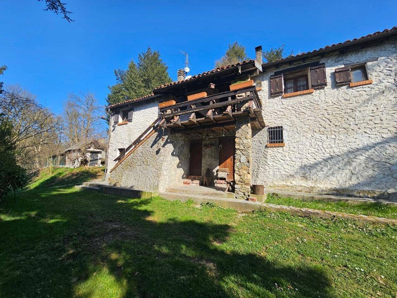 Rustico in Vendita a Altare, 285'000€, 300 m²