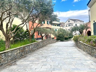 Trilocale in Vendita a Albisola Superiore, 185'000€, 60 m²