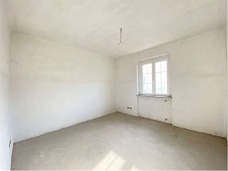 Villetta a schiera in Vendita a San Salvatore Monferrato, 270'000€, 140 m²