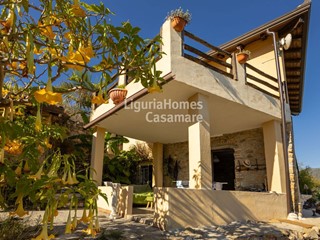 Villa in Vendita a Taggia, 490'000€, 193 m²