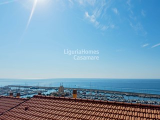 Trilocale in Vendita a Santo Stefano al Mare, 210'000€, 52 m²