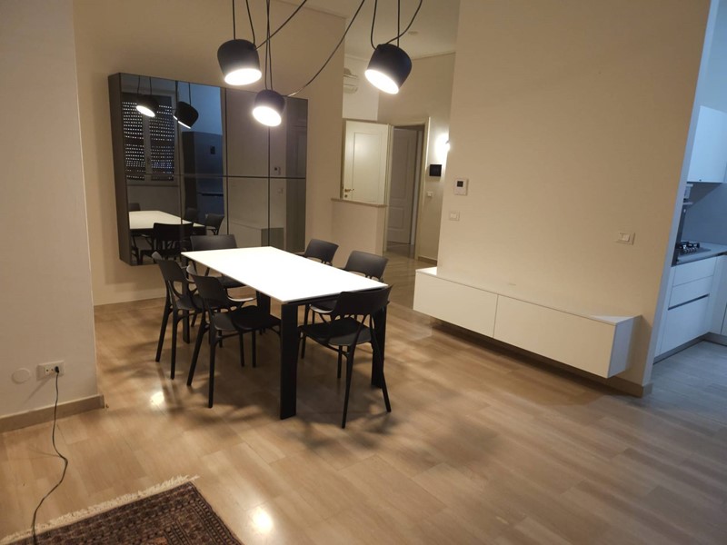 Trilocale in Vendita a Mantova, 152'000&euro;, 80 m²