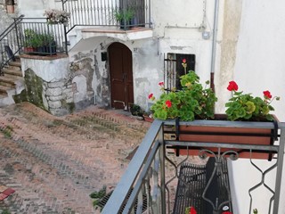 Casa Indipendente in Vendita a Palmoli, 42'000€, 110 m², con Box