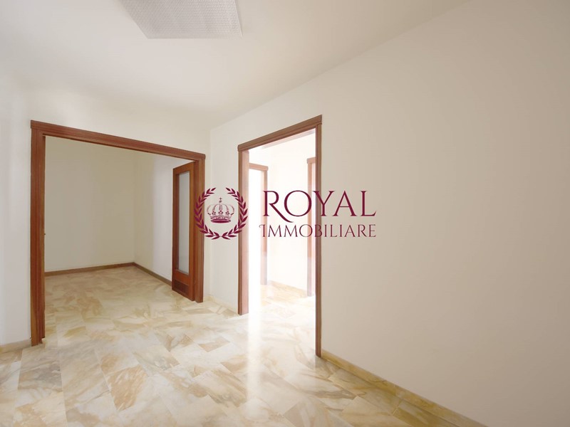 Ufficio in Vendita a Livorno, 220'000&euro;, 110 m²