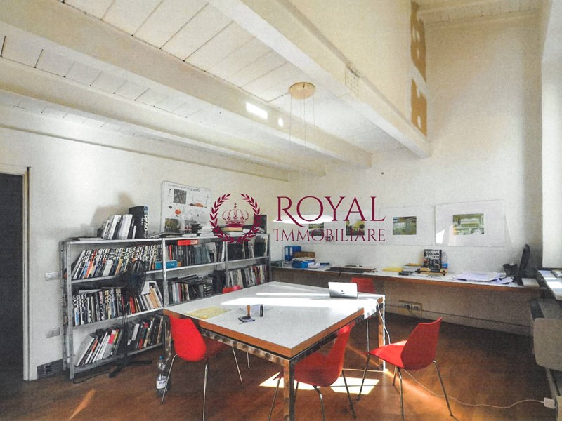 Ufficio in Vendita a Livorno, 290'000&euro;, 270 m²