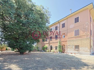 Villa in Vendita a Cecina, 1'270'000€, 1000 m²
