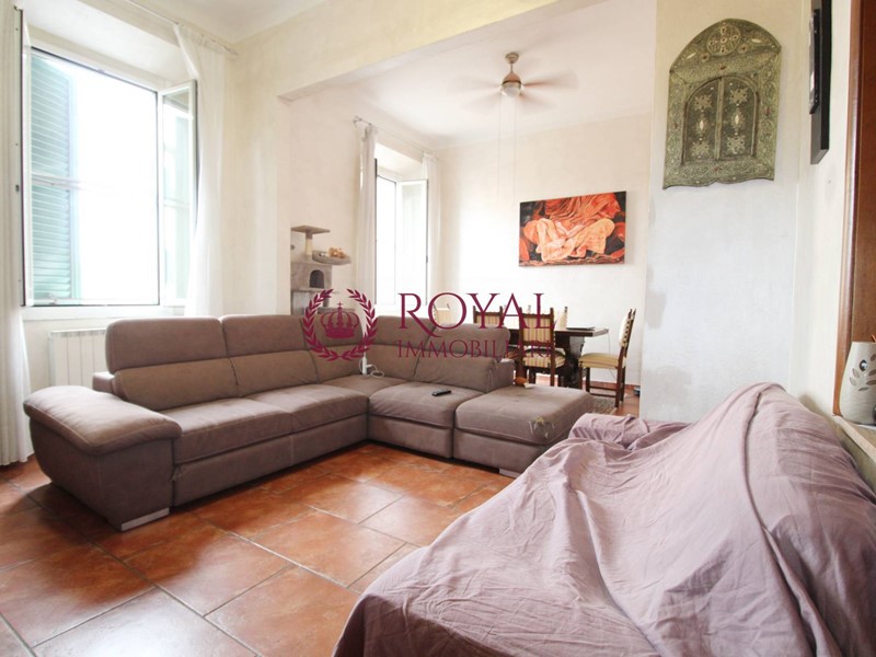 Appartamento in Vendita a Livorno, 229'000€, 160 m²