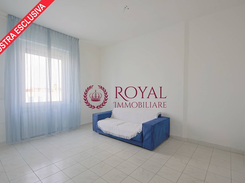 Bilocale in Vendita a Livorno, 125'000€, 65 m²