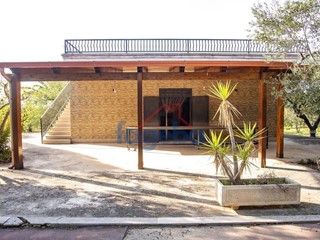 Villa in Vendita a Trani, 119'000€, 50 m²