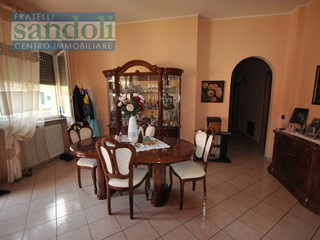 Quadrilocale in Vendita a Vercelli, 120'000€, 100 m²