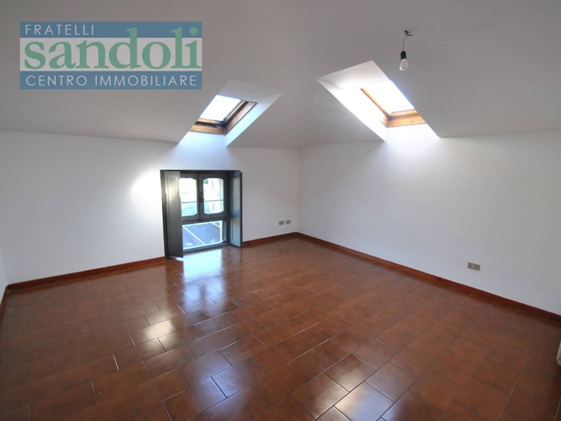 Trilocale in Vendita a Arborio, 40'000€, 70 m²