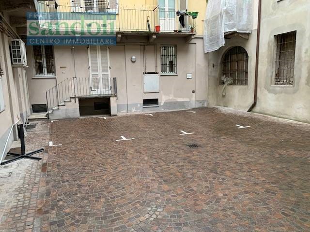 Box in Affitto a Vercelli, 10 m²