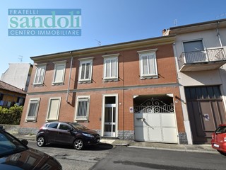 Trilocale in Vendita a Vercelli, 190'000€, 100 m²