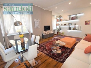 Quadrilocale in Vendita a Vercelli, 275'000&euro;, 200 m²