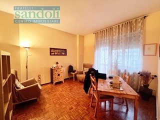 Ufficio in Affitto a Vercelli, 420€, 75 m²