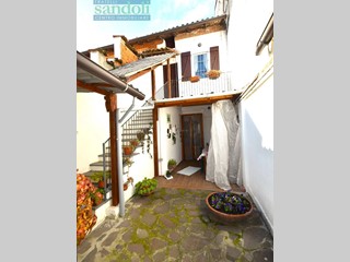 Casa Indipendente in Vendita a Lignana, 115'000€, 185 m²