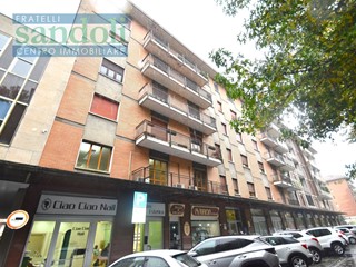 Quadrilocale in Vendita a Biella, 80'000€, 140 m²