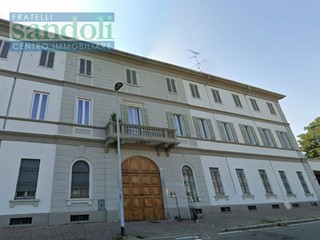 Appartamento in Vendita a Vercelli, 240'000€, 150 m²