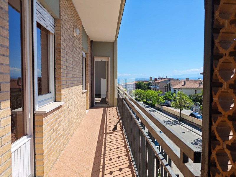 Quadrilocale in Vendita a Mosciano Sant'Angelo, 87'000€, 132 m²