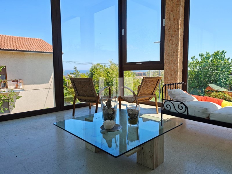 Villa in Vendita a Giulianova, 365'000€, 488 m²