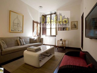 Casa Indipendente in Vendita a Offida, 560'000€, 350 m²