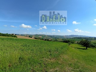 Terreno edificabile in Vendita a Offida, 14680 m²