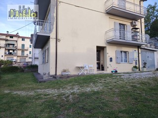 Appartamento in Vendita a Castignano, 99'000€, 118 m²