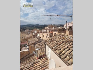 Trilocale in Vendita a Offida, 99'000€, 87 m²