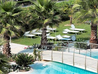 Trilocale in Vendita a Desenzano del Garda, 389'000€, 105 m², con Box