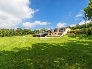 Villa in Vendita a Soiano Del Lago, 1'690'000€, 566 m²
