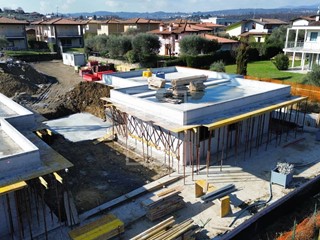 Villa in Vendita a Manerba del Garda, 1'050'000€, 160 m²