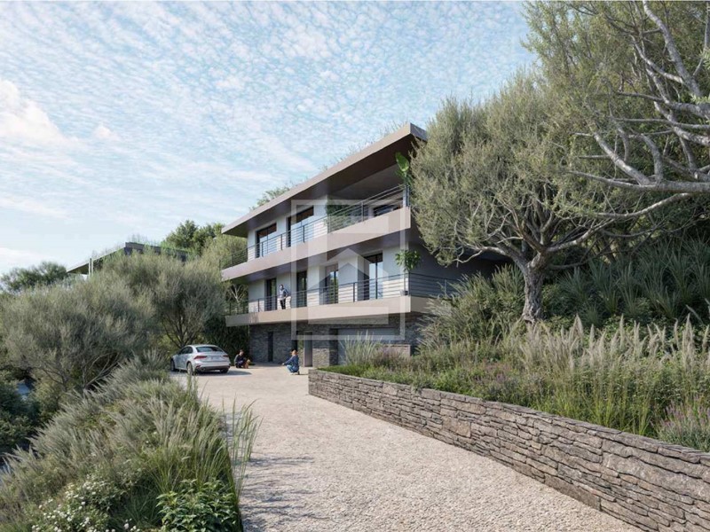 Villa in Vendita a Padenghe sul Garda, 2'400'000€, 473 m²