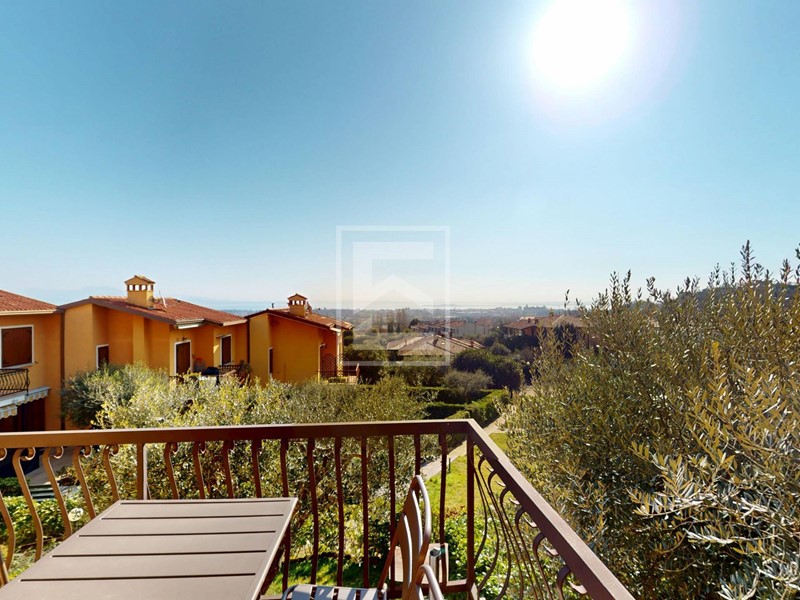 Trilocale in Vendita a Soiano Del Lago, 305'000€, 62 m²